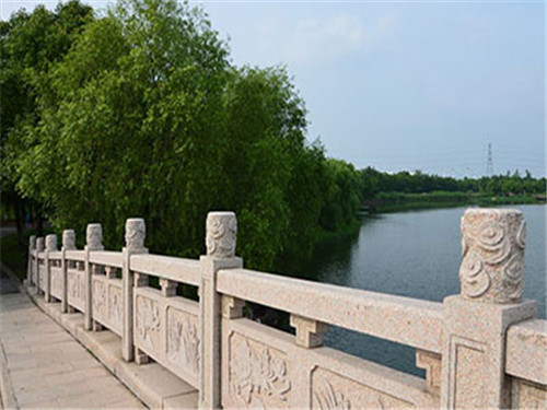 黄锈石桥栏杆
